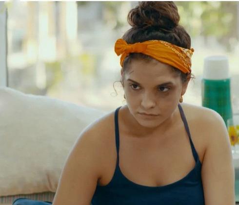 Chabely Díaz, como Vanesa, en la serie Calendario. Fotograma de la serie
