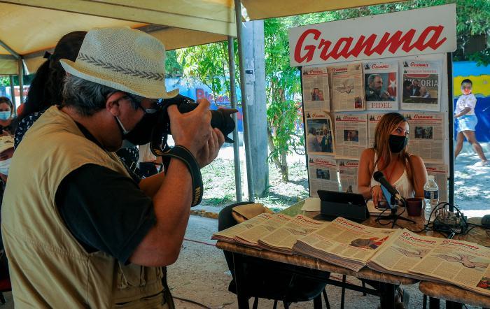 Juvenal Balán, Jefe del Departamento de Fotografía en Granma