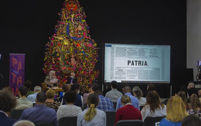 coloquio internacional sobre el Periódico Patria