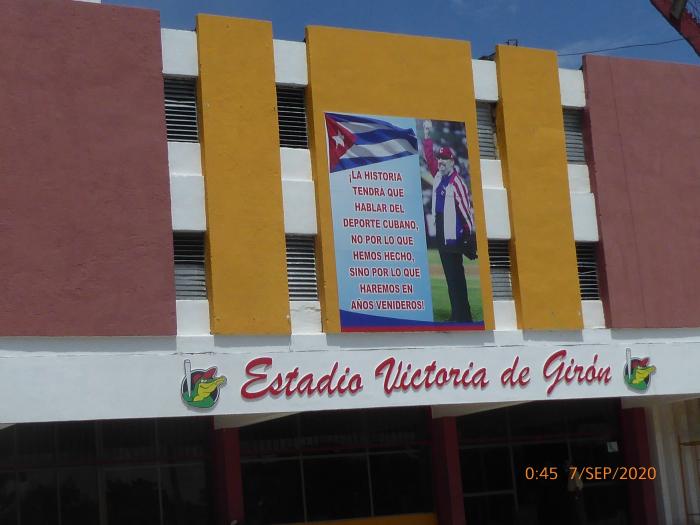 Estadio Victoria de Girón sede del partido inaugural de la Serie Nacional de Béisbol 60 entre Matanzas y Camagüey.