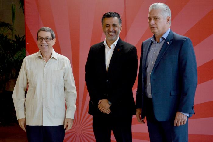 Cumbre del ALBA TCP Habana 2021. Recibimiento Oficial.   Miguel Díaz-Canel presidente de cuba y Excmo SR. Sacha Llorenti Secretario Ejecutivo de ALBA-TCP    Bruno Parrilla