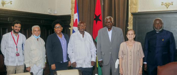 Recibe Esteban Lazo Hernández, presidente de la Asamblea Nacional del Poder Popular al Excmo. Sr. Cipriano Cassama, presidente de la Asamblea nacional de la República de Guinea Bisau