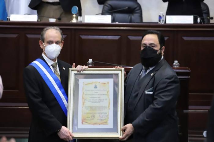 Canciller de Cuba agradece reconocimiento del Congreso de Honduras