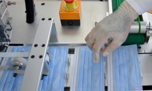 Instalación y puesta en marcha de Fábricas en La Habana, Cuba, para la producción de hisopos y mascarillas para la COVID-19