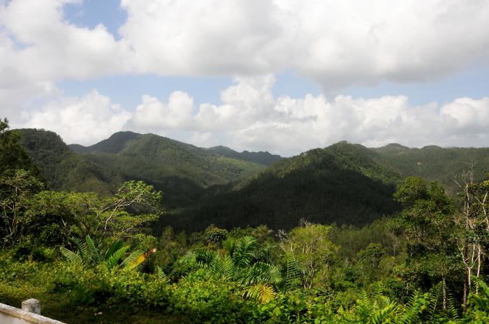 Paisajes de la carretera de Guantánamo a Baracoa. La Farola.