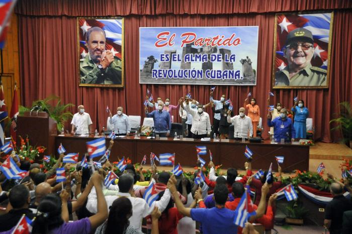 Reunión en Guantánamo