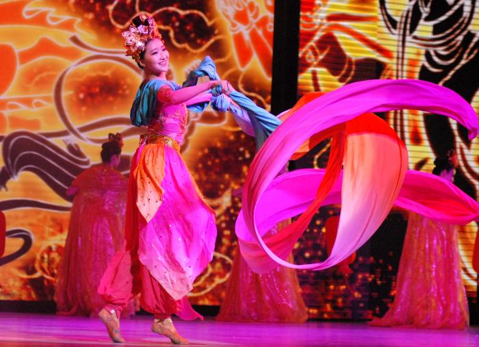 China y Cuba con manos unidas. Gala Cultural.