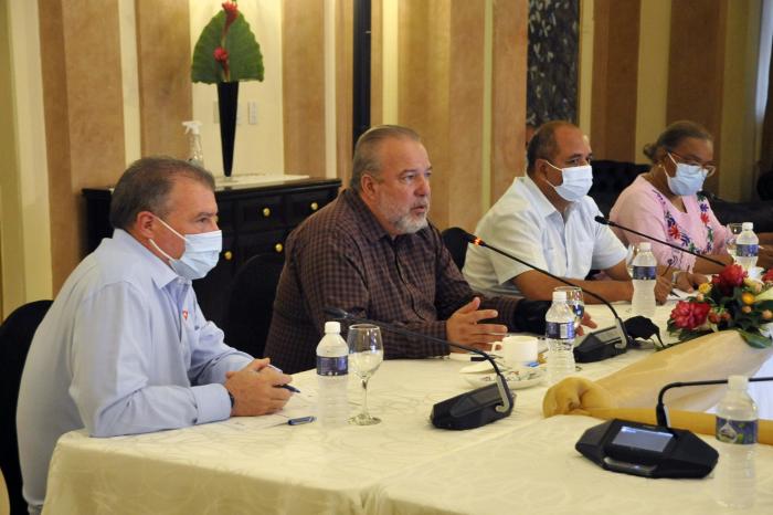 Primer Ministro inició la mañana en el Hotel Naciona