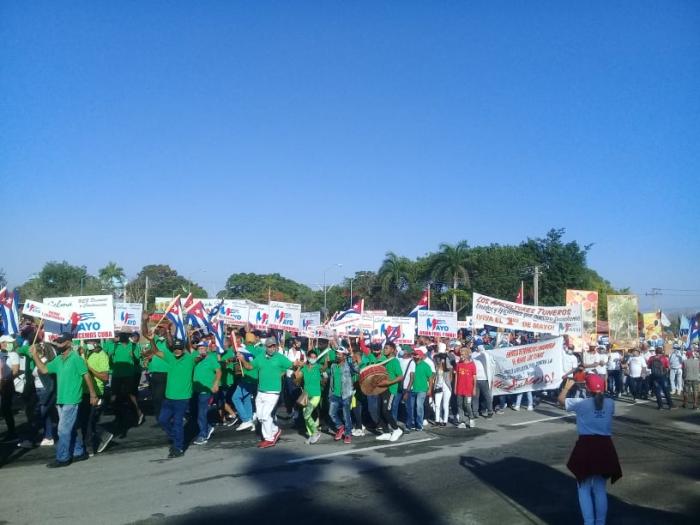 Desfile en Las Tunas 