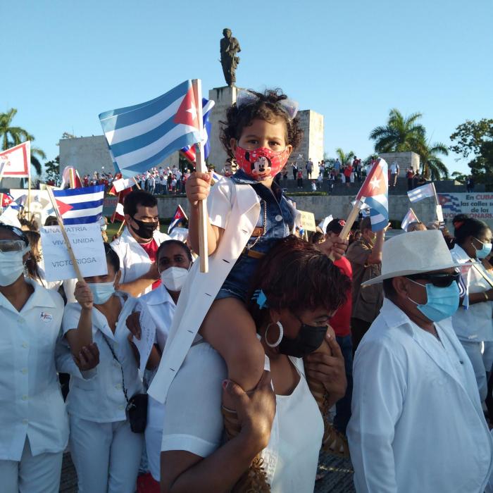 Desfile en Villa Clara