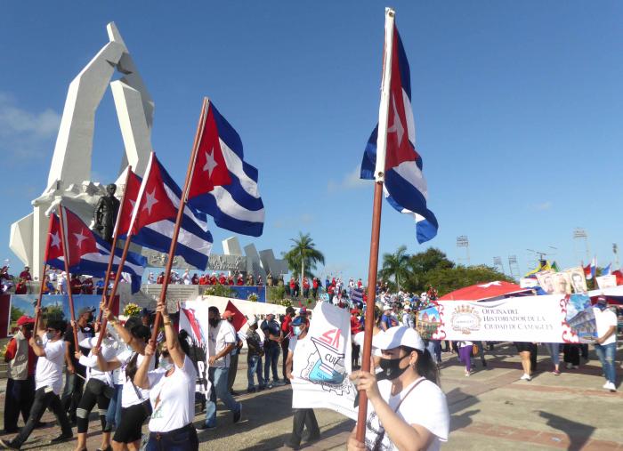 Desfile en Camagüey