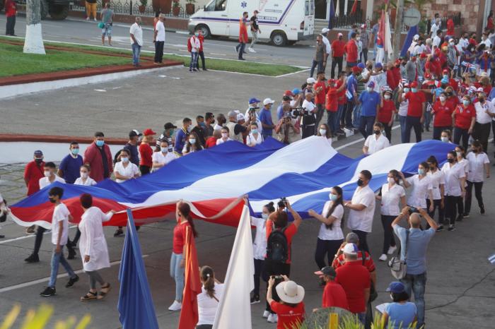 Desfile en Sancti Spíritus