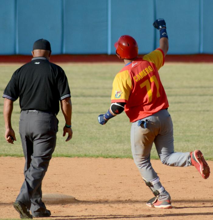 Beisbol Serie 59 Play Off Final MTZ vs CMG Javier Camero joronero de la tarde