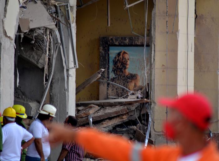 Hotel Saratoga accidente expolición  4to dia Rescate y Recuperacíón