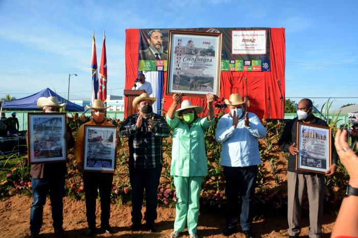 Cienfuegos fue reconocida con la entrega de la sede del acto nacional por el Día del Campesino