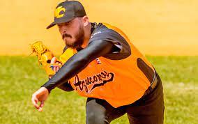 zurdo Oscar Hernández