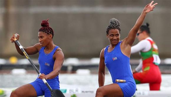 Yarisleidis Cirilo y Katherin Nuevo en el el C2-200 . 