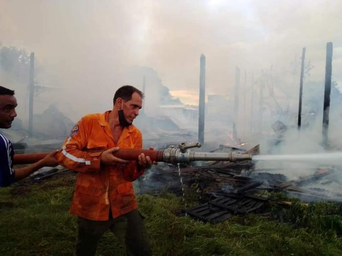 Incendio en El Vizcaíno