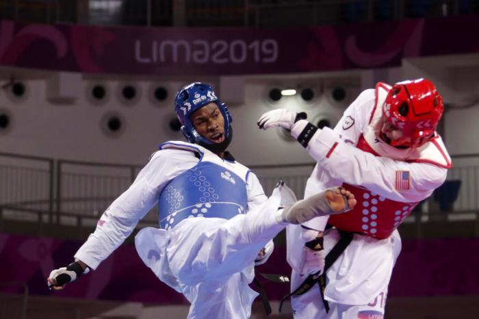 Rafael Alba ganador de la medalla de plata en 80 kg del Tekwondo 