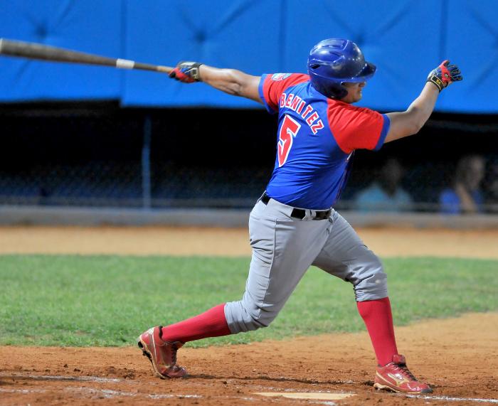 Serie-55-Beisbol-Granma Carlos Benitez