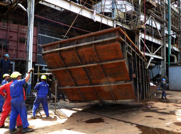 Los seres humanos distinguen los retos de Felton. 