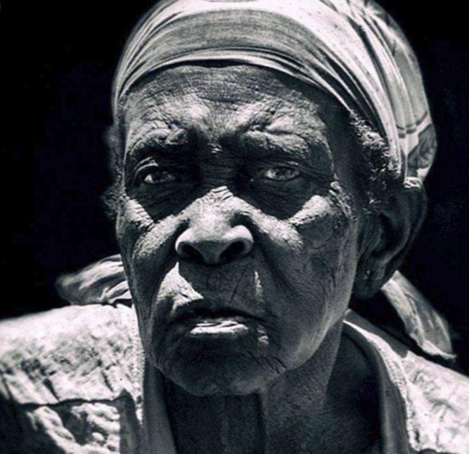 El Coloquio recordó, entre otras figuras, a la dominicana Flarinda Soriano Muñoz, conocida como Mamá Tingó.