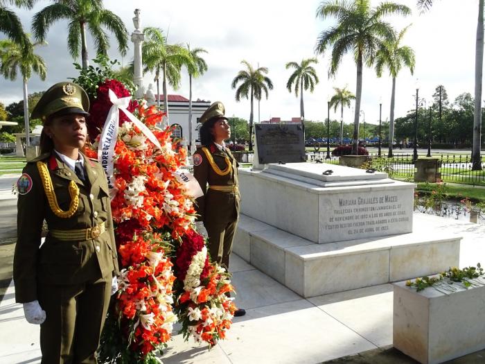 Como cada 12 de julio, Mariana recibió el digno homenaje de los cubanos al cumplirse 207 años de su natalicio..