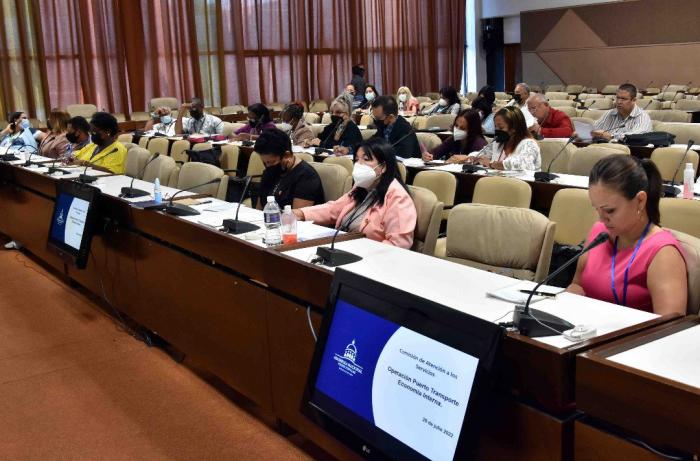 Comisión de Atención a los Servicios