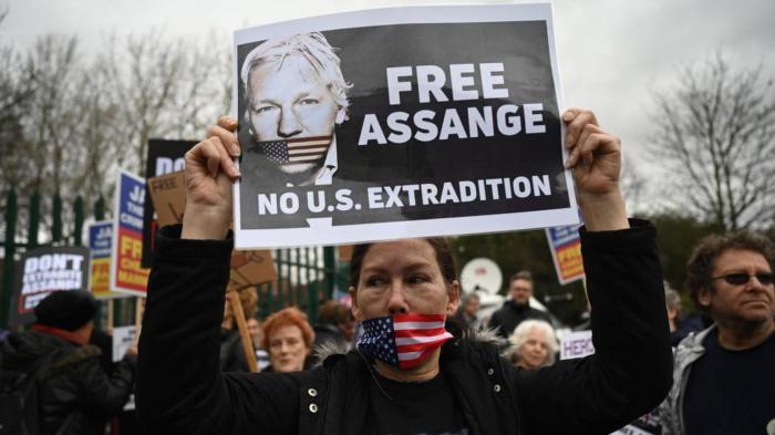 assange