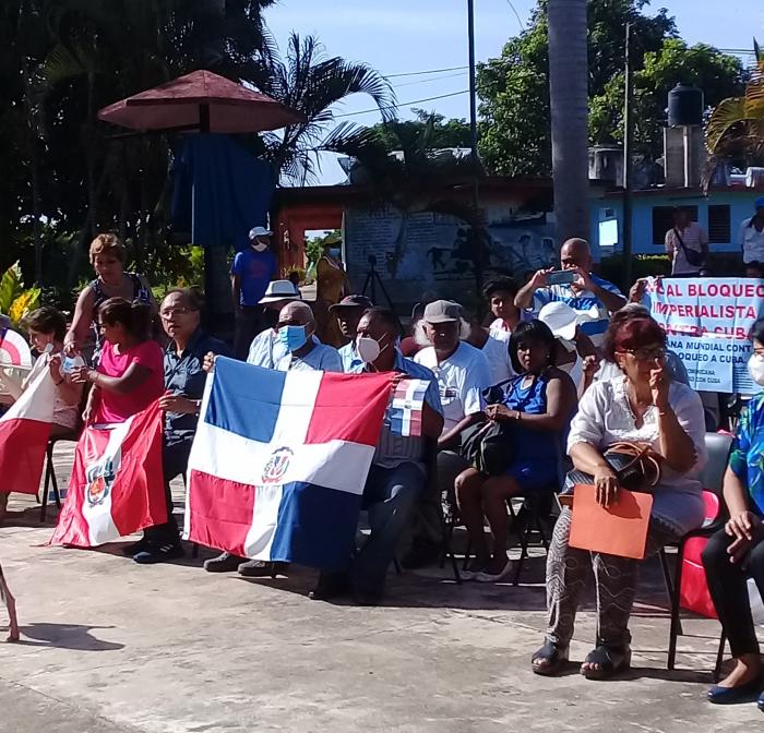 En Cuba, amigos de países vecinos
