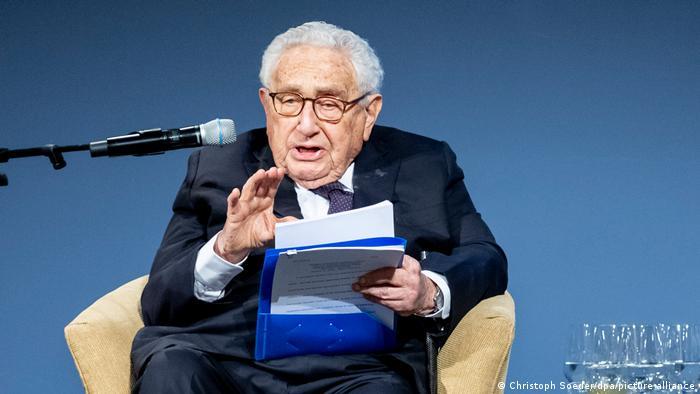 Henry Kissinger alerta de la posible confrontación de Estados Unidos con Rusia y China. 