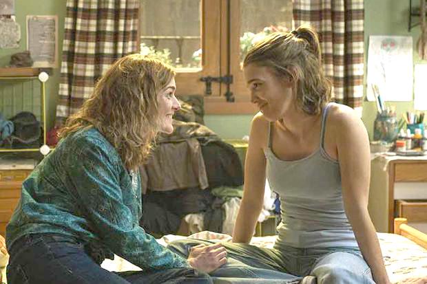 Fotograma de Feria, la luz más oscura. 