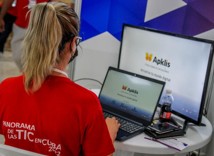 En este primer momento se atenderán aquellos negocios que realizan exportaciones de servicios, iniciando por el sector de la Informática.