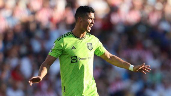 El jugador ha mostrado su descontento por permanecer en Manchester United.