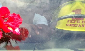 Cuerpo de Bomberos en Base de Supertanques