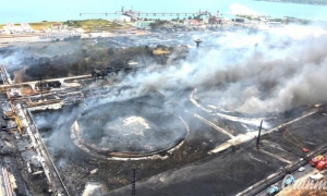 Imágenes aéreas de la Base de Supertanqueros