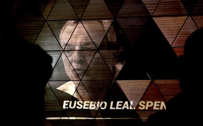 Recorrido por el Centro Fidel Castro Ruz