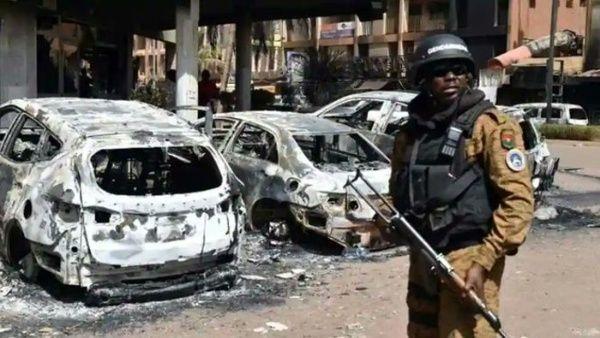 Ataque terrorista en Burkina Faso. 