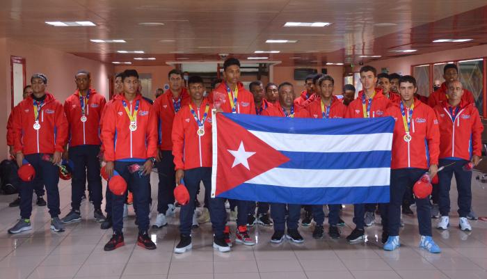 Recibimiento del equipo cuba sub 15 sub campeón del mundo