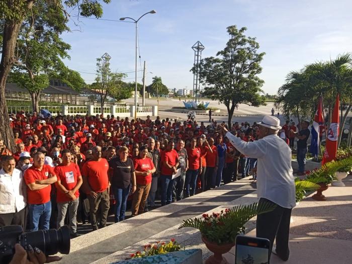 Acto por el 62 aniversario de la fundación de los CDR
