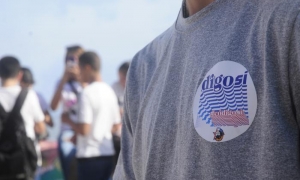 Jóvenes apoyan la campaña por el SÍ