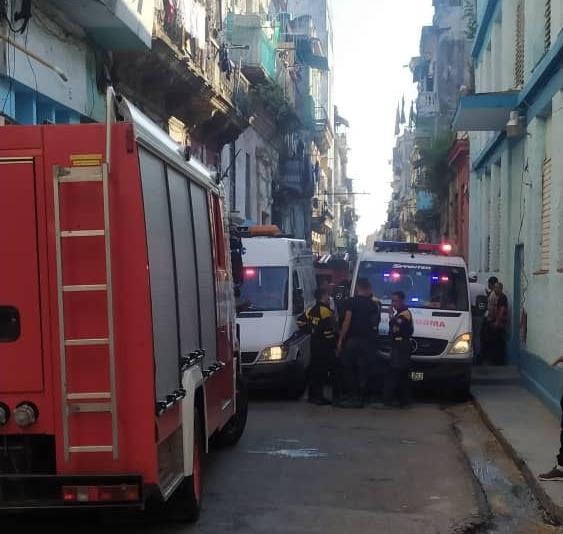 Acciones de rescate tras el derrumbe
