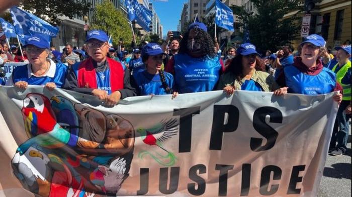 Miles de familias en EE. UU. podrían perder protección temporal
