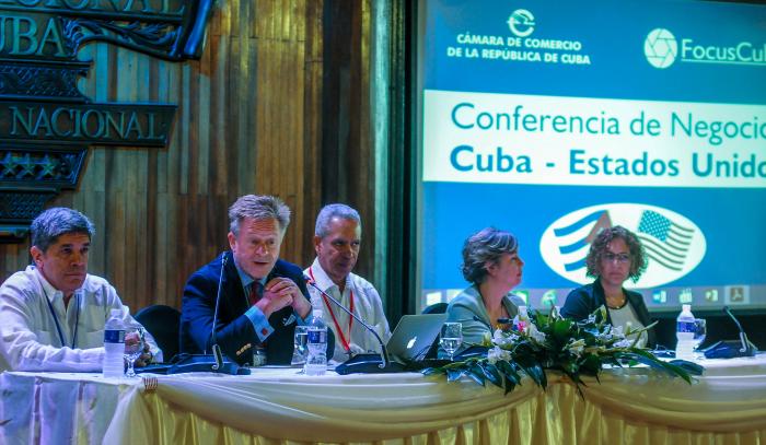 Foro Empresarial Cuba-Estados Unidos 25 al 28 de Octubre, precidido por el Presidente de la Cámara de Comercio de la República de Cuba, Antonio Luis Carricarte Corona 