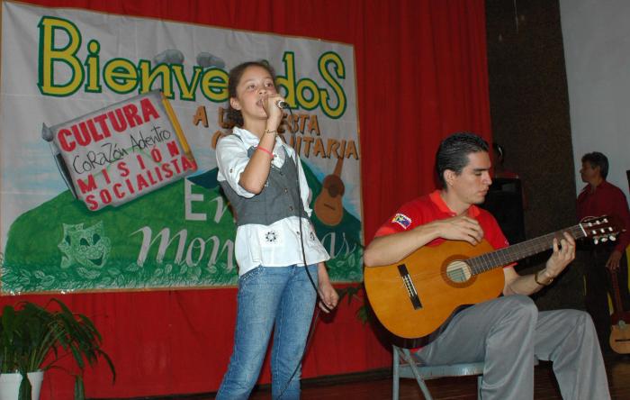 Mision corazon adentro de la parroquia de Caldera estado de Barina Foto: Ismael Batista 06/05/2011 Vene2804