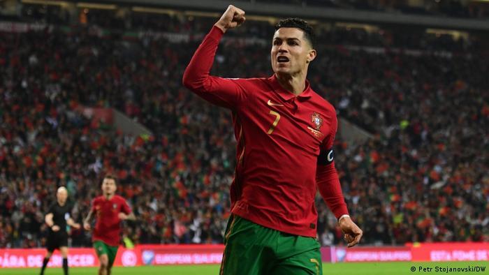 Portugal - Cristiano Ronaldo