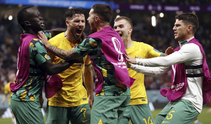 Leckie (#7) sentenció la clasificación de Australia.