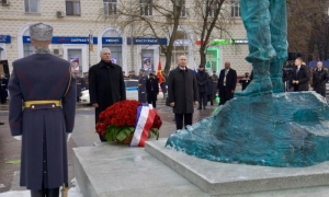Inauguracion Monumento a Fidel en Rusia