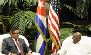 Valdez Mesa recibe a Congresisas de EE. UU.