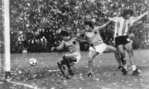 Hebe seguirá luchando por la justicia, por las madres, por sus hijos, y continuará anotando el primer gol